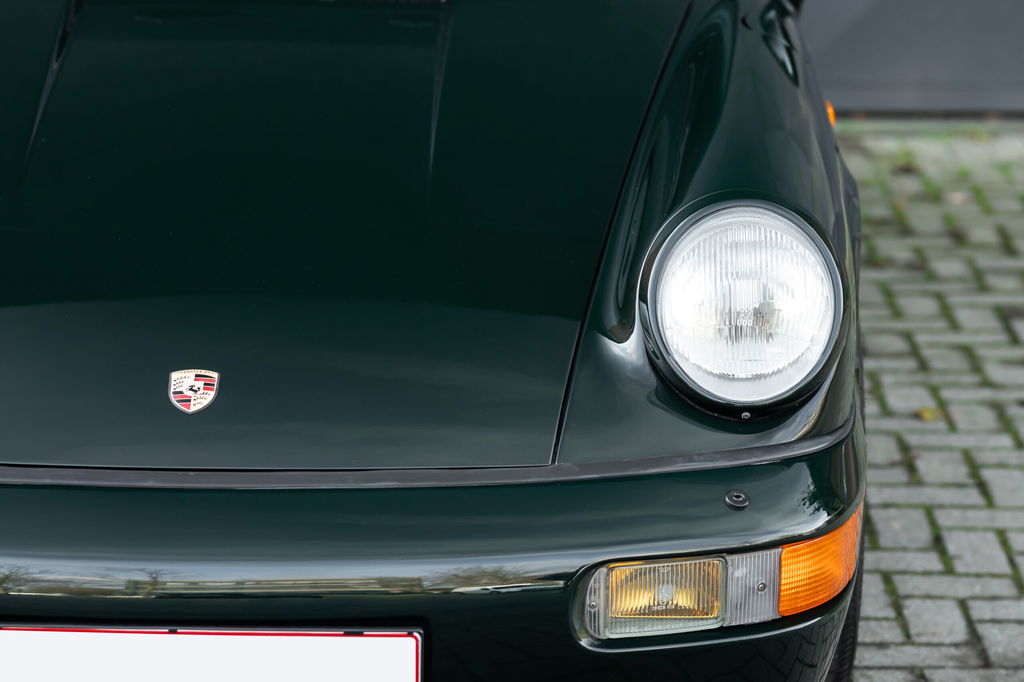 Porsche 964 Carrera 4