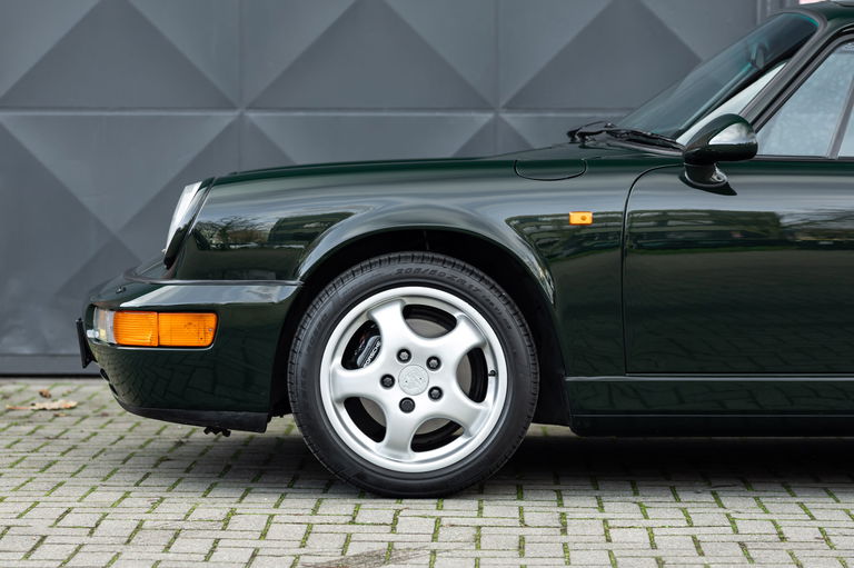 Porsche 964 Carrera 4