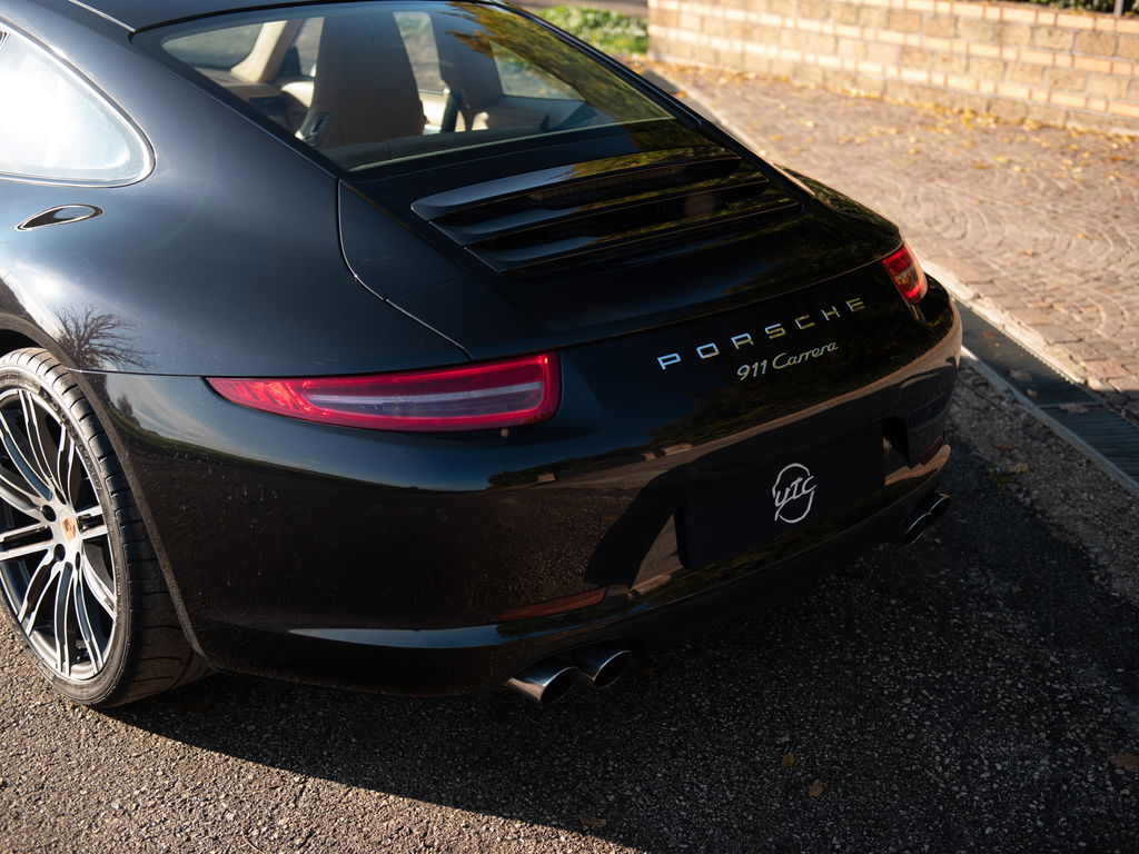 Porsche 991 Carrera