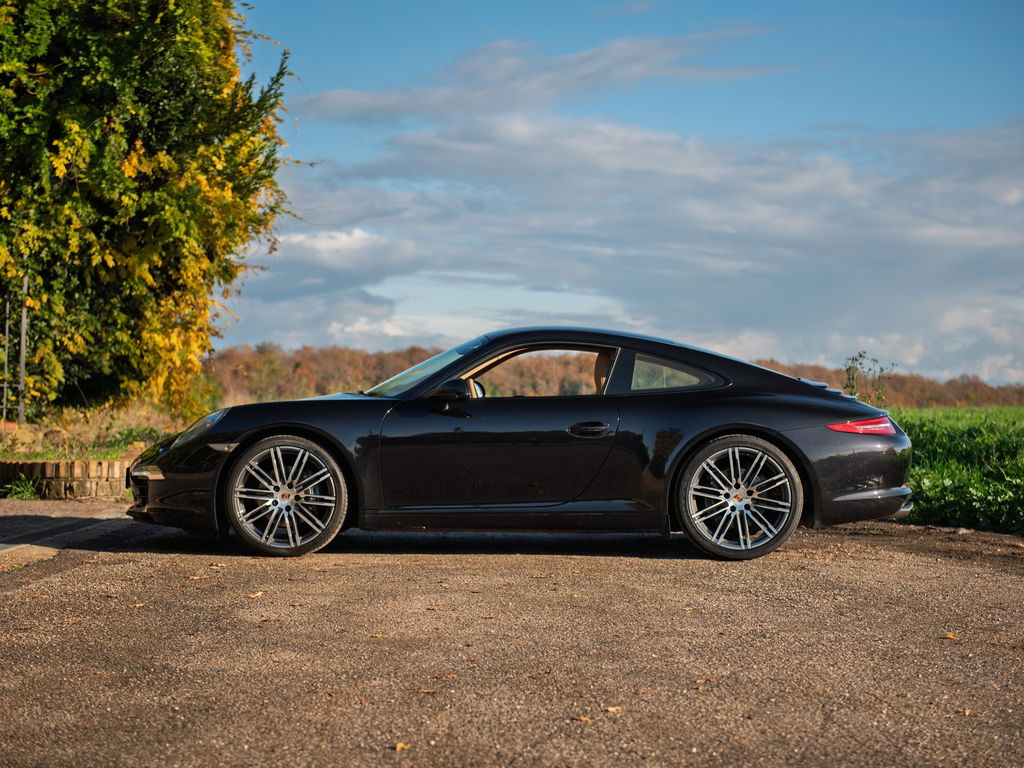 Porsche 991 Carrera