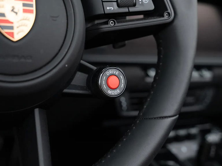 Porsche 992.2 Carrera GTS