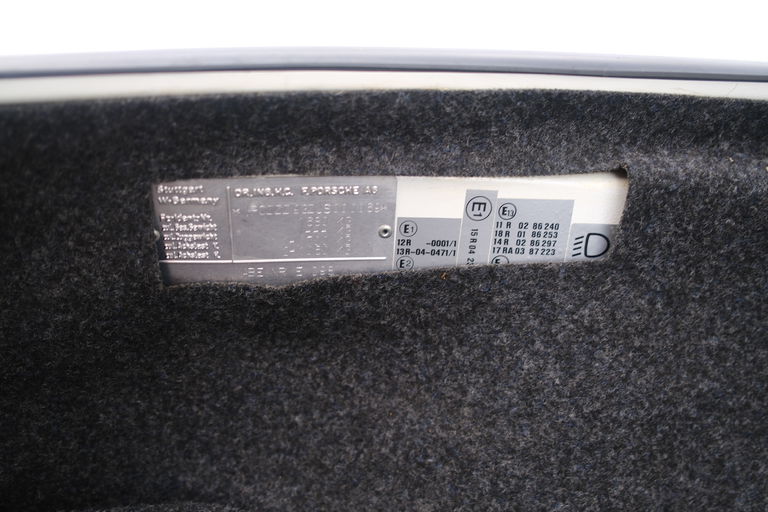 Porsche 911 Turbo 3.3