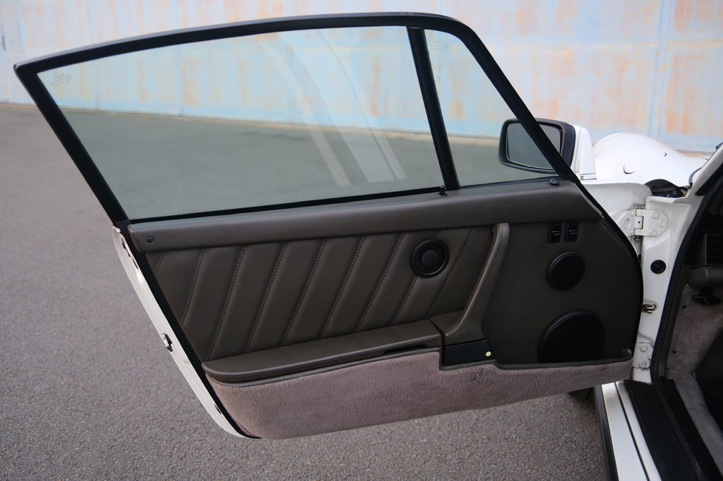 Porsche 911 Turbo 3.3