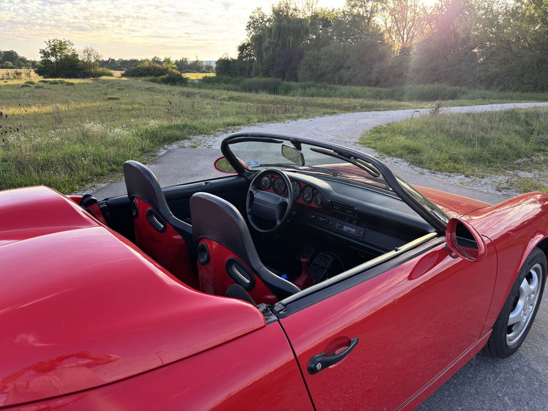 Porsche 964 Carrera 2 Speedster