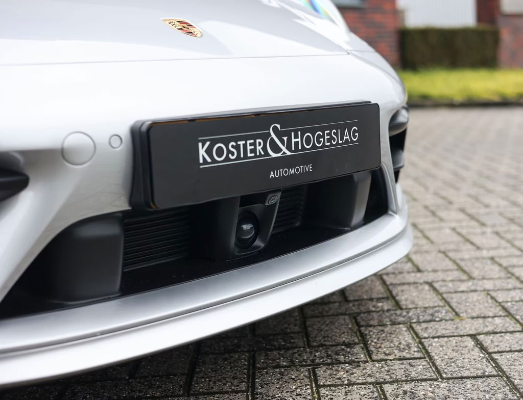 Porsche 992 Carrera 4S