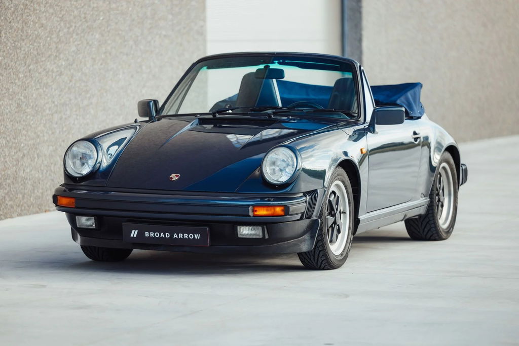 Porsche 911 Carrera 3.2