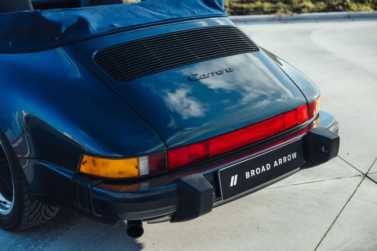 Porsche 911 Carrera 3.2