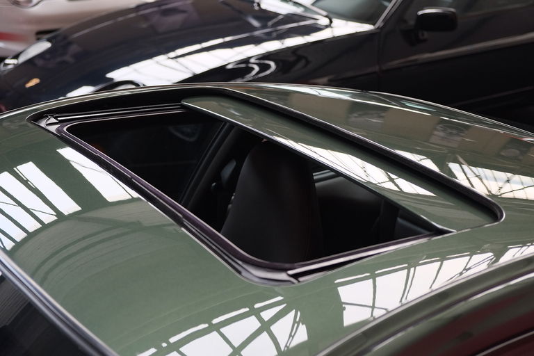 Porsche 996 Carrera 4