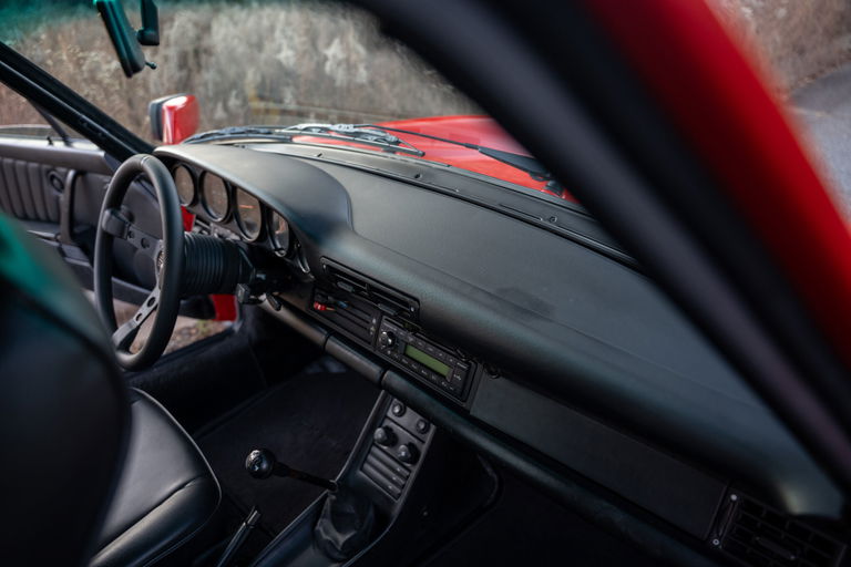 Porsche 911 Carrera 3.2