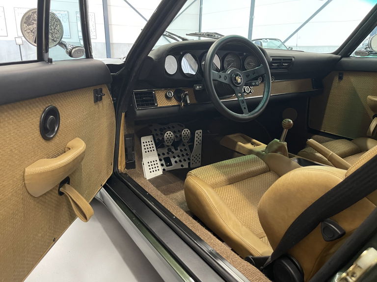 Porsche 911 Backdate