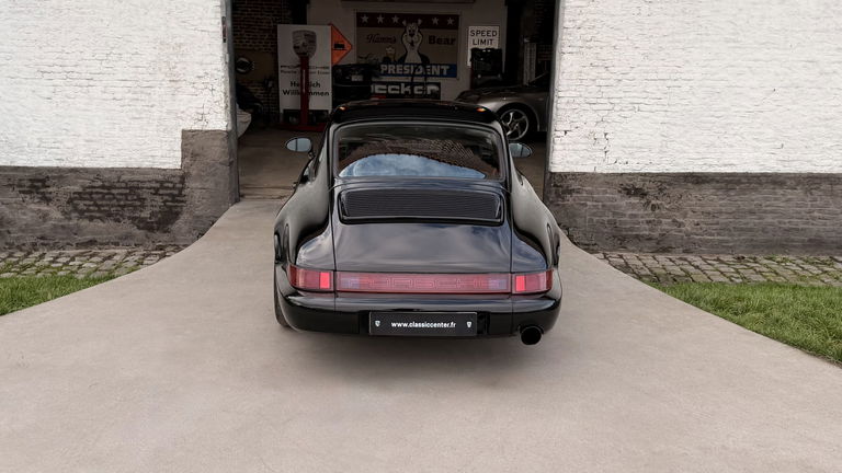 Porsche 964 Carrera 4