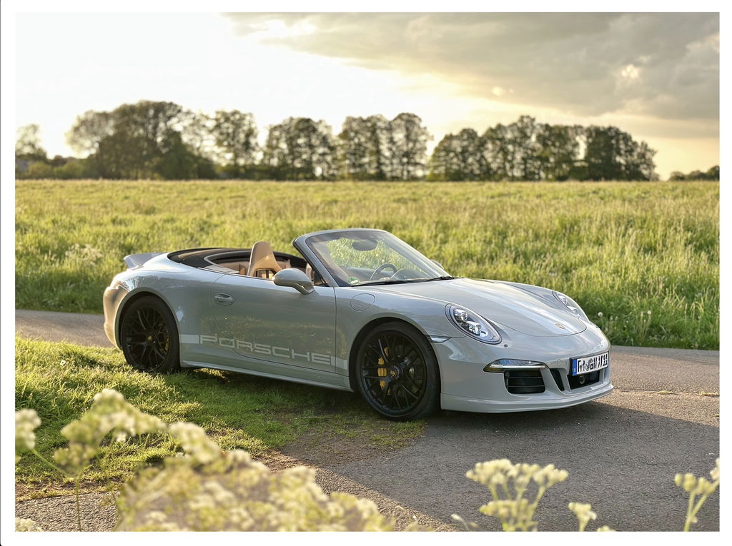Porsche 991 Carrera 4 GTS