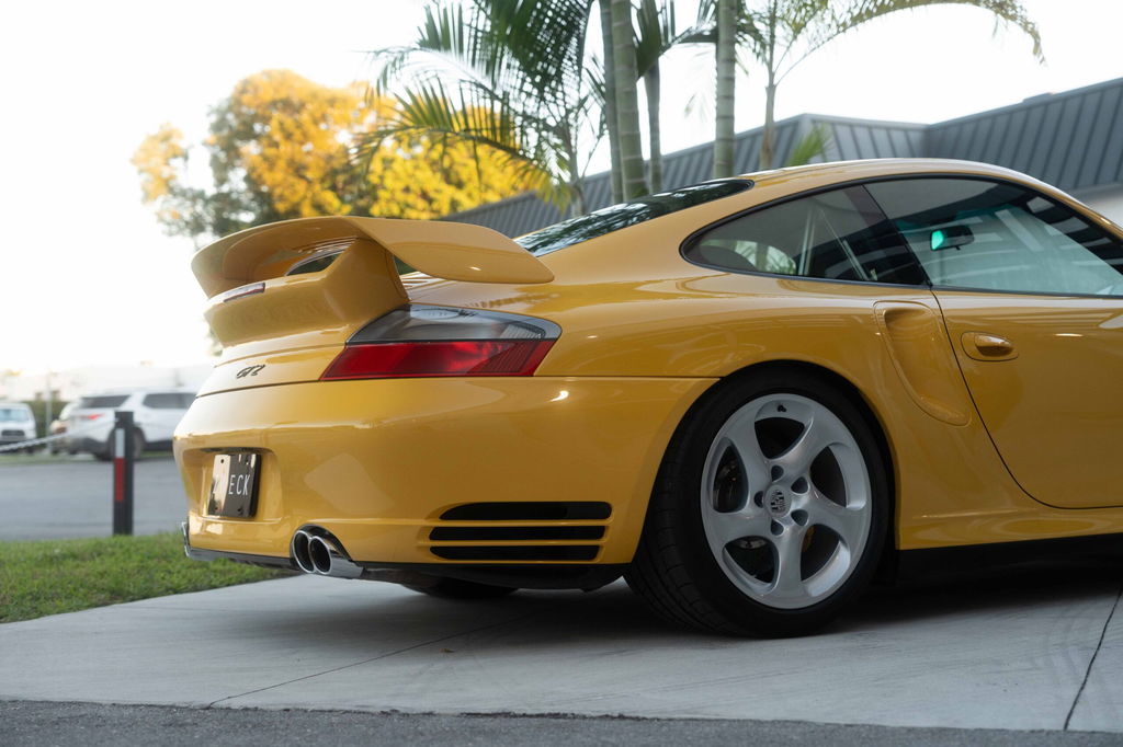 Porsche 996 GT2