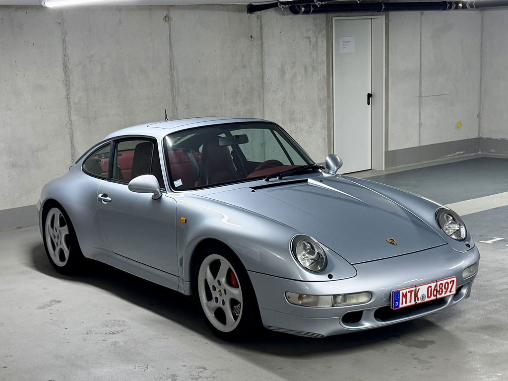 Porsche 993 Carrera 4S