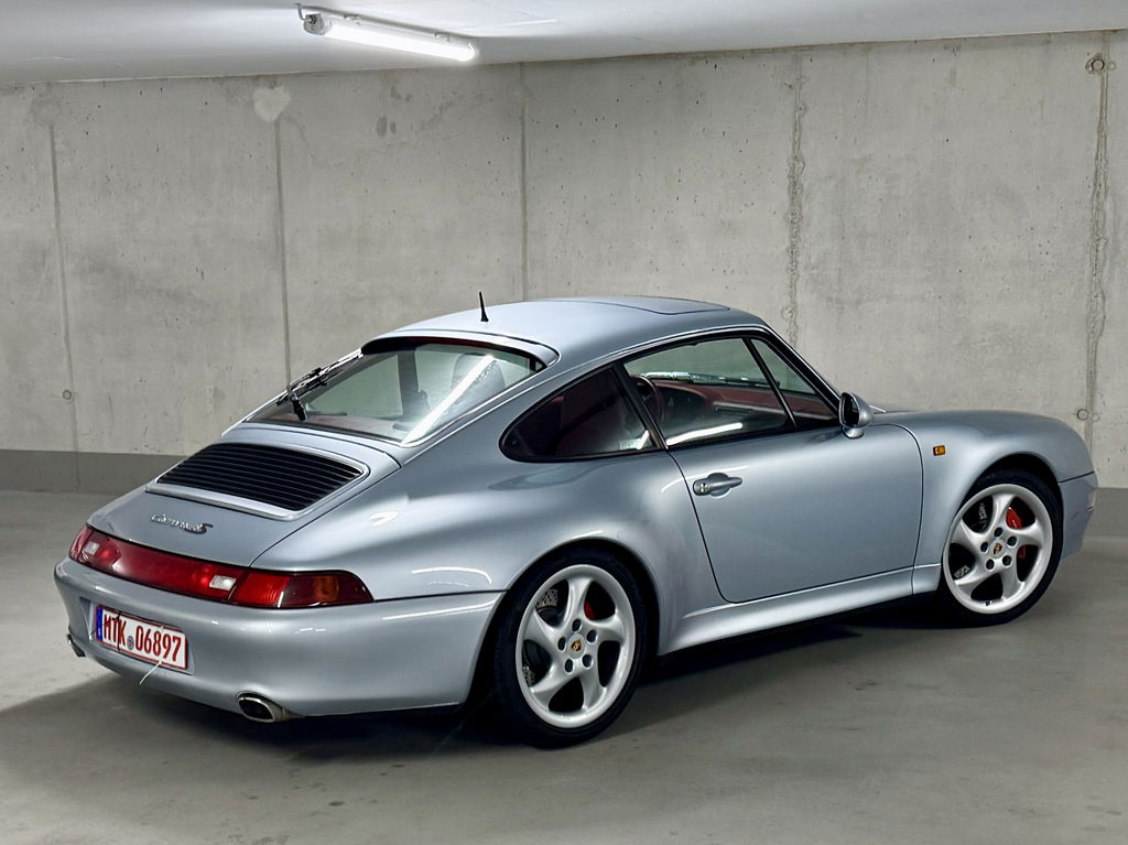 Porsche 993 Carrera 4S