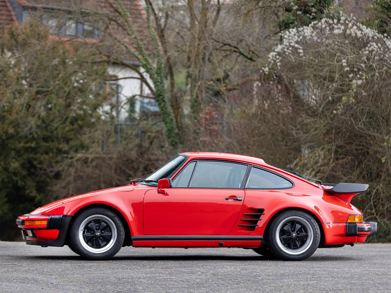 Porsche 911 Turbo Flachbau