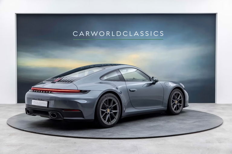 Porsche 992.2 Carrera