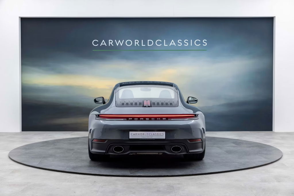 Porsche 992.2 Carrera