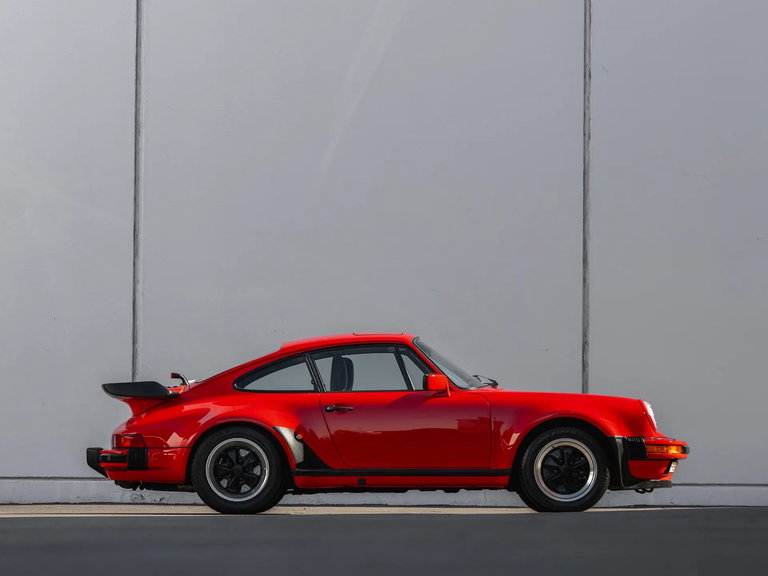 Porsche 911 Turbo 3.3 (US)
