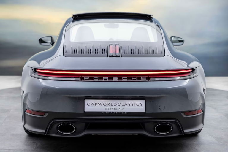 Porsche 992.2 Carrera