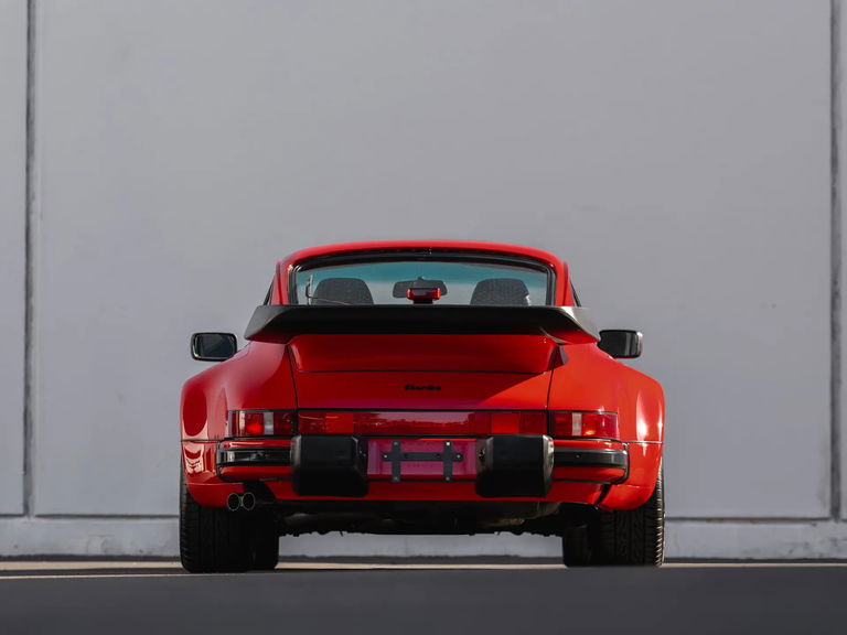 Porsche 911 Turbo 3.3 (US)