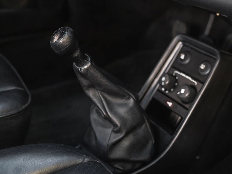 Porsche 911 Turbo 3.3 (US)