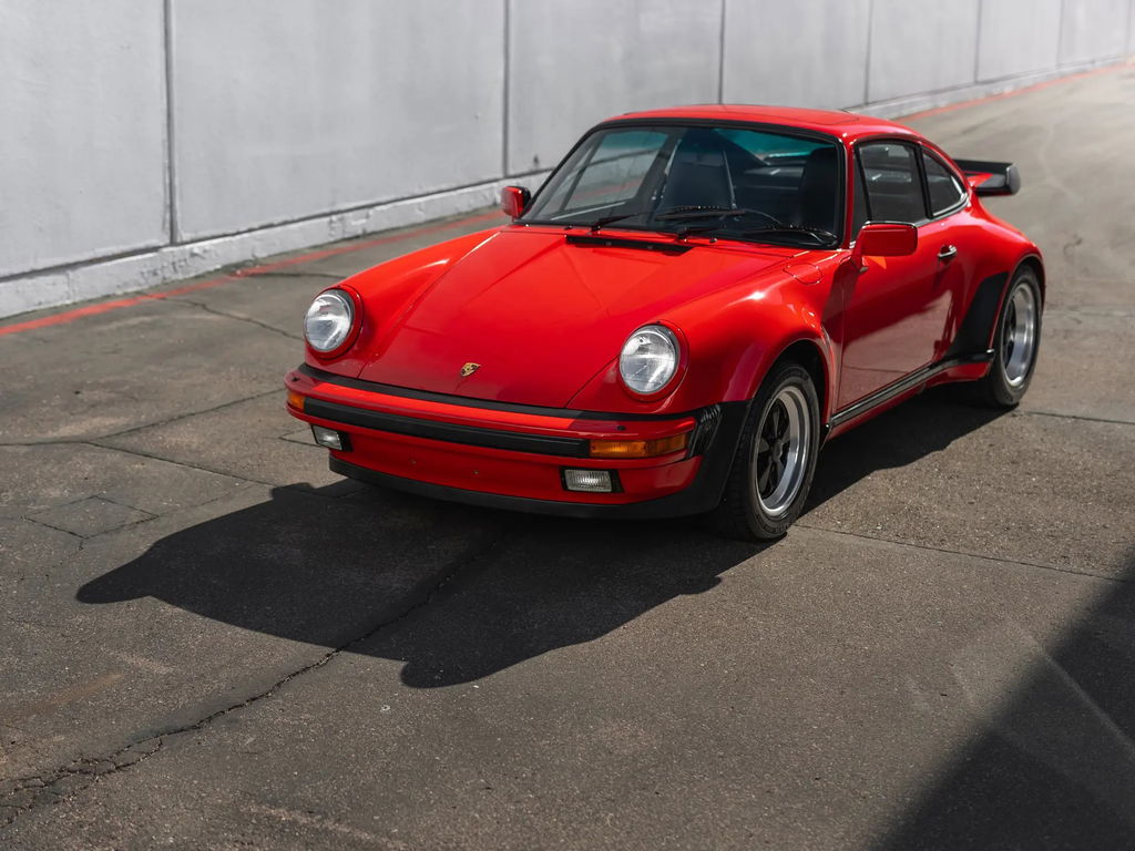 Porsche 911 Turbo 3.3 (US)
