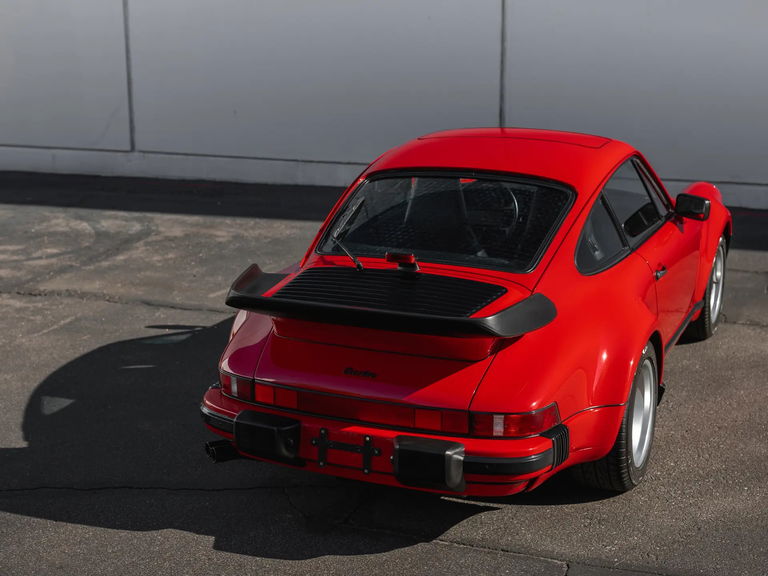 Porsche 911 Turbo 3.3 (US)