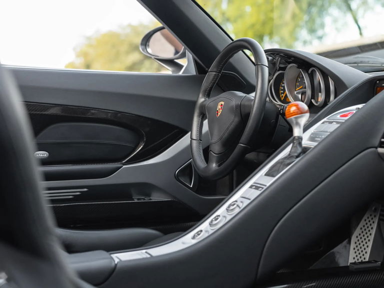Porsche Carrera GT