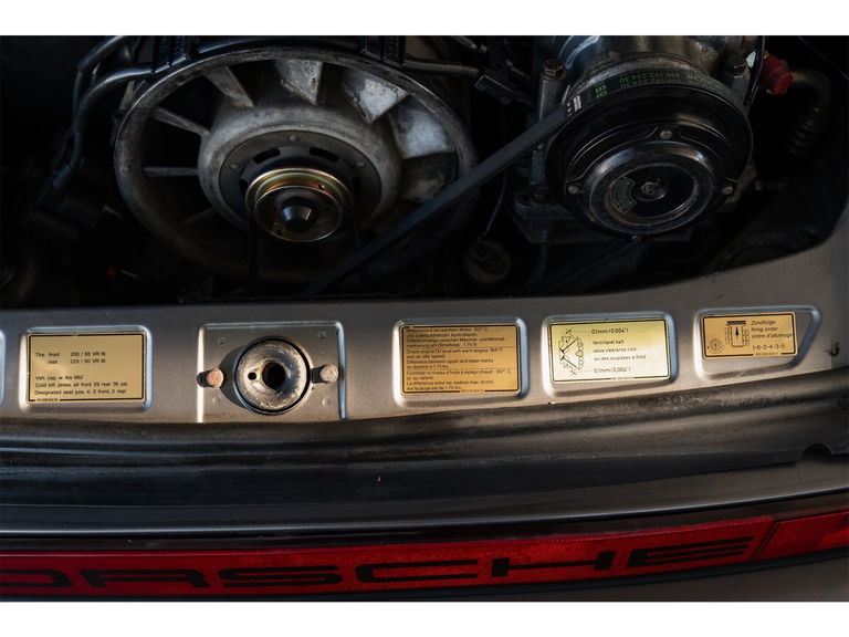 Porsche 911 Carrera 3.2