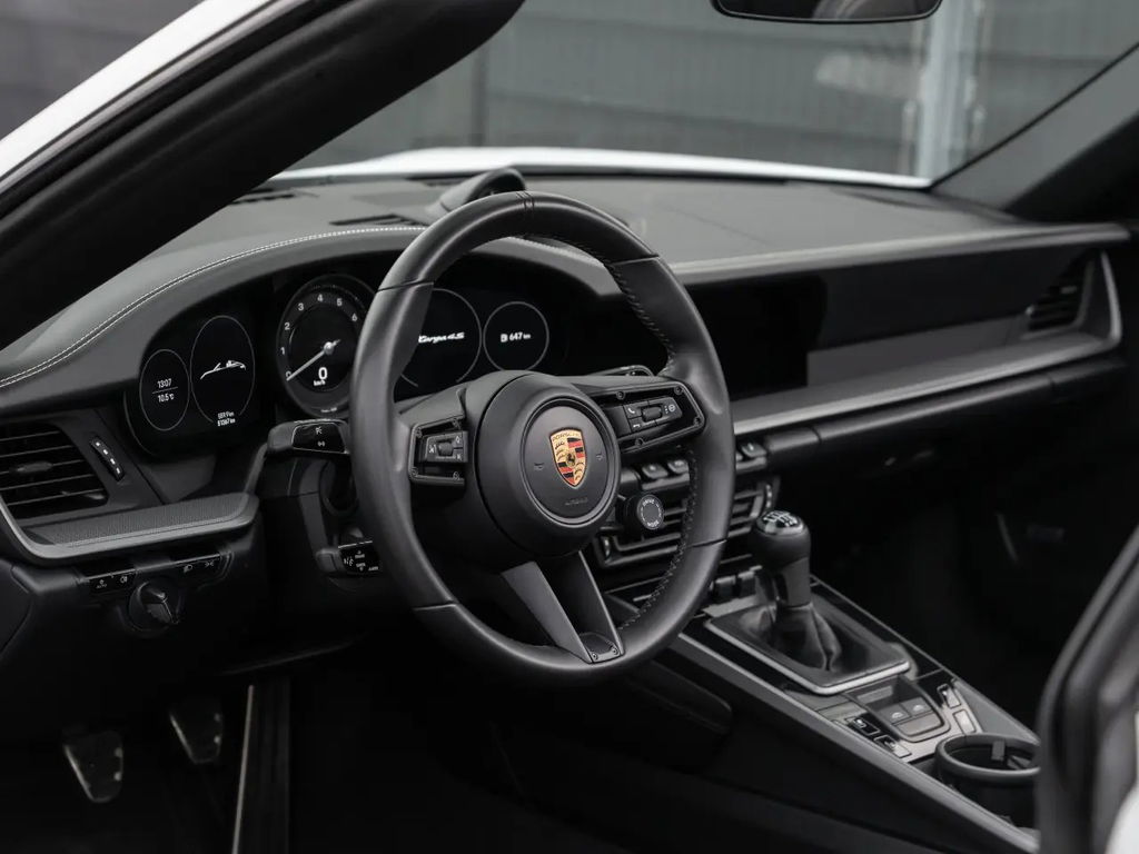 Porsche 992 Targa 4S