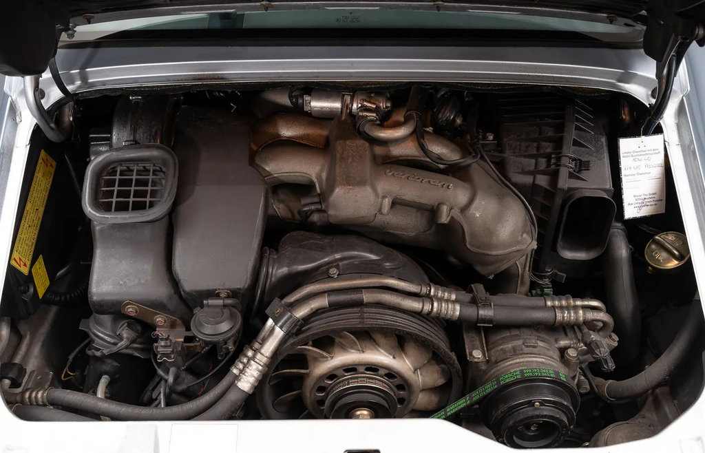 Porsche 993 Carrera 4S