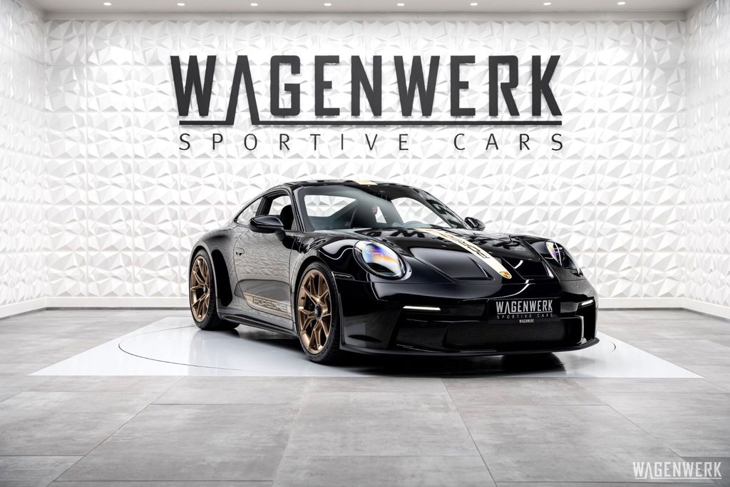 Porsche 992 GT3 Touring