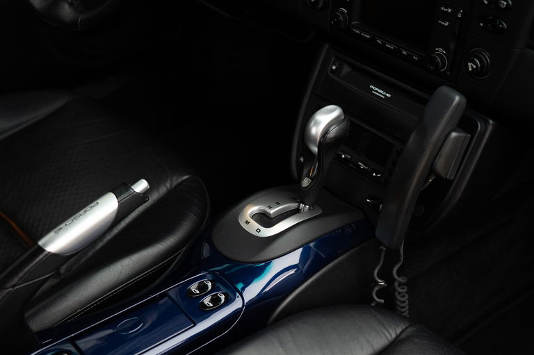 Porsche 996 Carrera 4