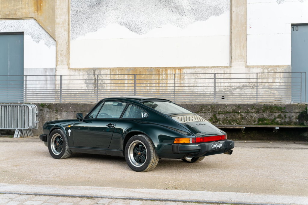 Porsche 911 Carrera 3.2