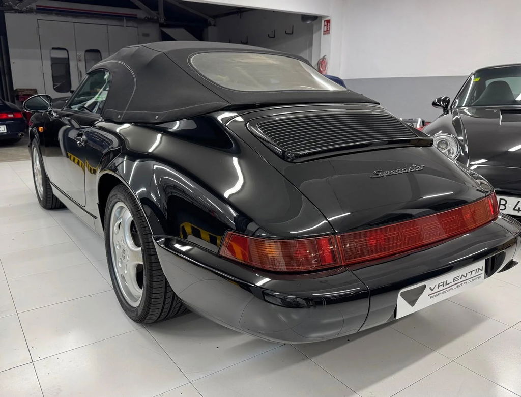 Porsche 964 Carrera 2 Speedster