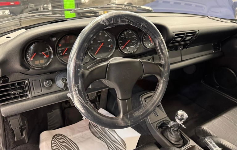 Porsche 964 Carrera 2 Speedster