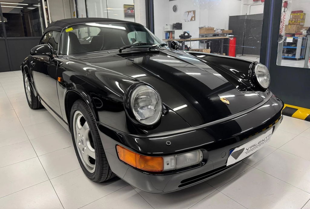 Porsche 964 Carrera 2 Speedster