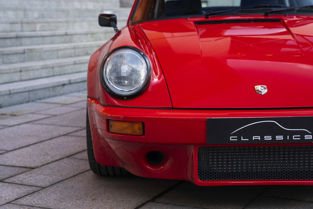 Porsche 911 Modified