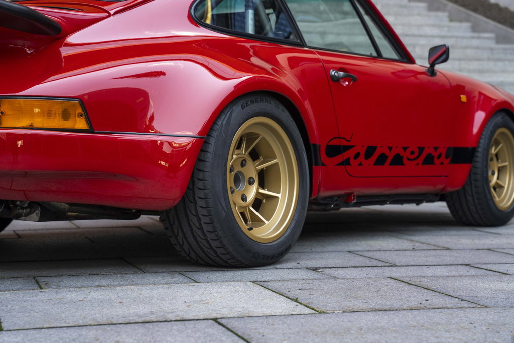 Porsche 911 Modified