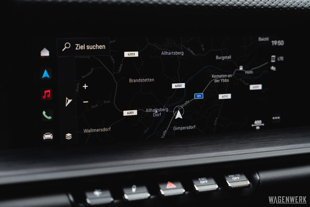 Porsche 992 GT3 Touring