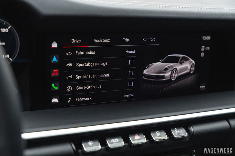 Porsche 992 Carrera 4S