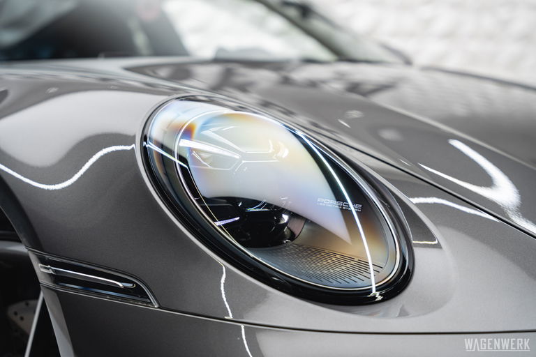 Porsche 992 Carrera 4S