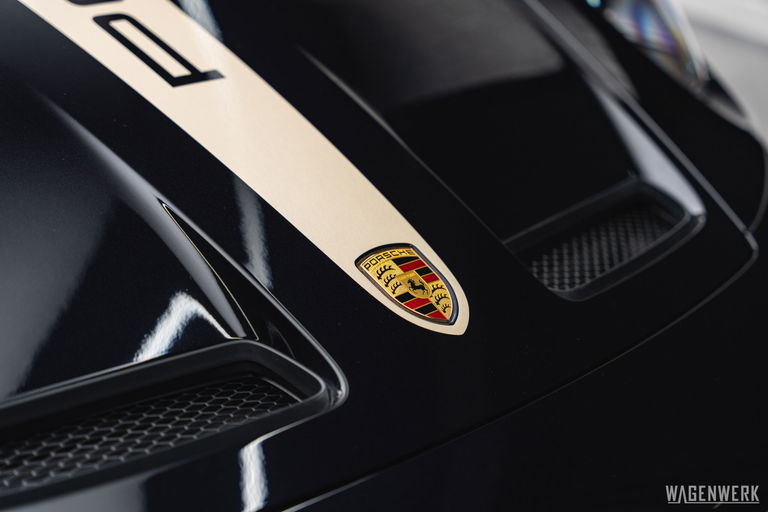 Porsche 992 GT3 Touring