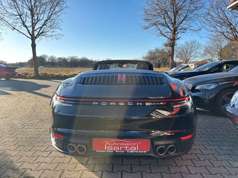Porsche 992 Carrera S
