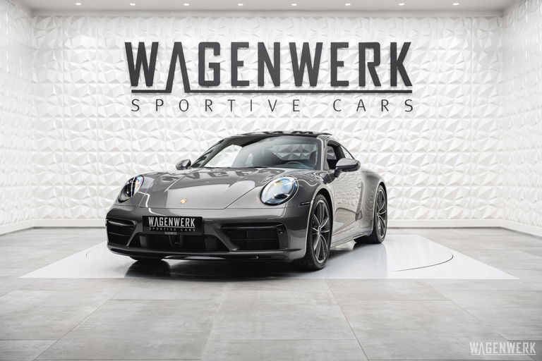 Porsche 992 Carrera 4S