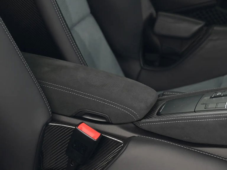 Porsche 718 Spyder RS