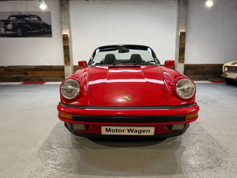 Porsche 911 Carrera 3.2