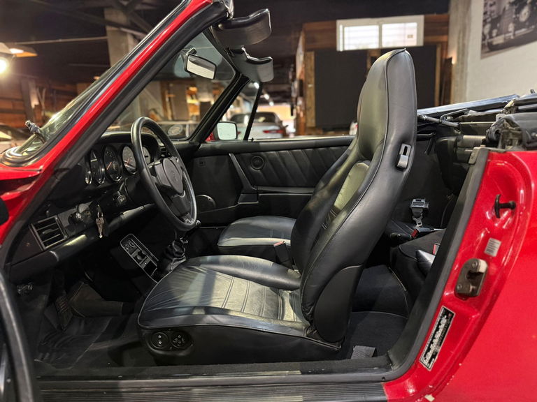 Porsche 911 Carrera 3.2