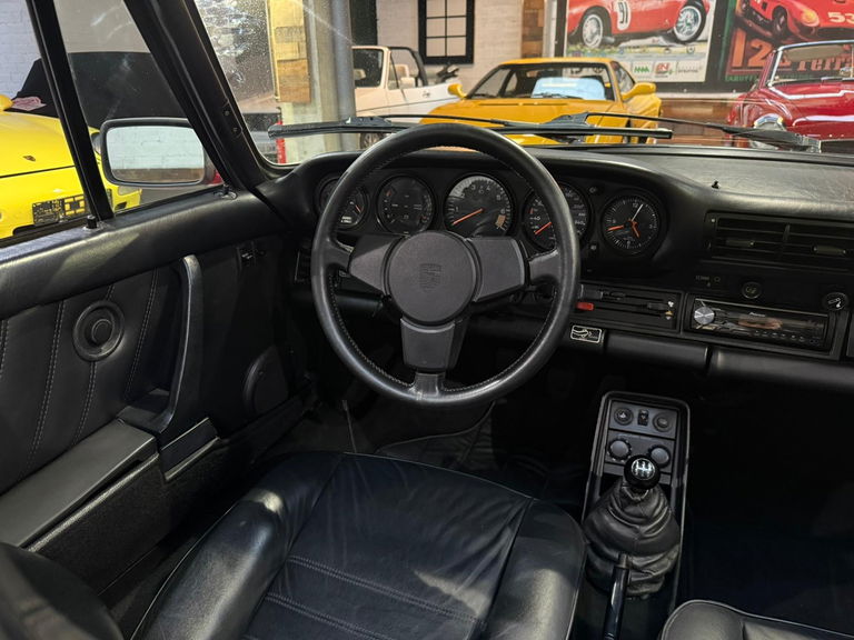 Porsche 911 Carrera 3.2